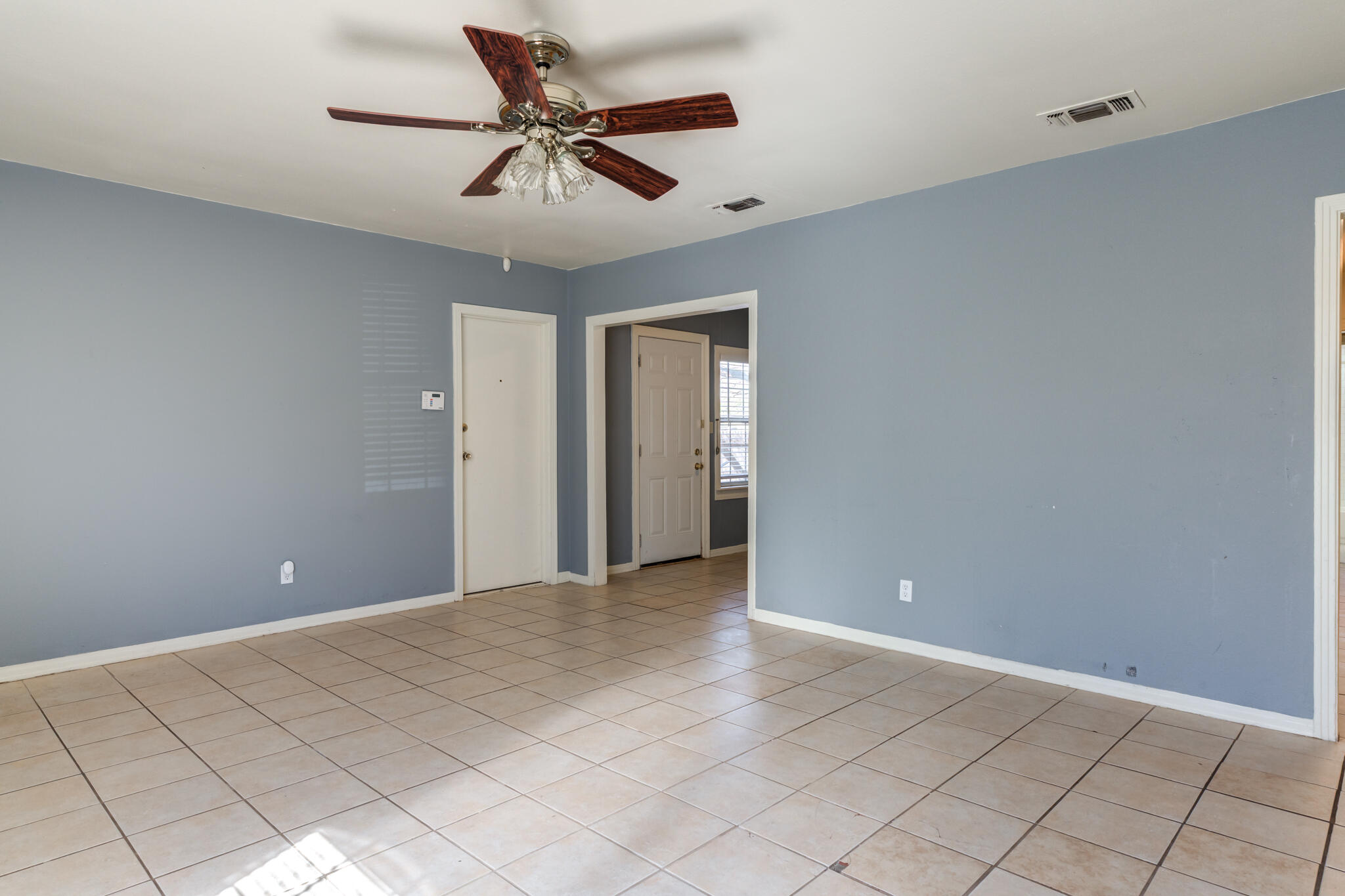 3414 28th Street Lubbock, TX 79410 - Photo 11 of 36 DSC04234_5_6