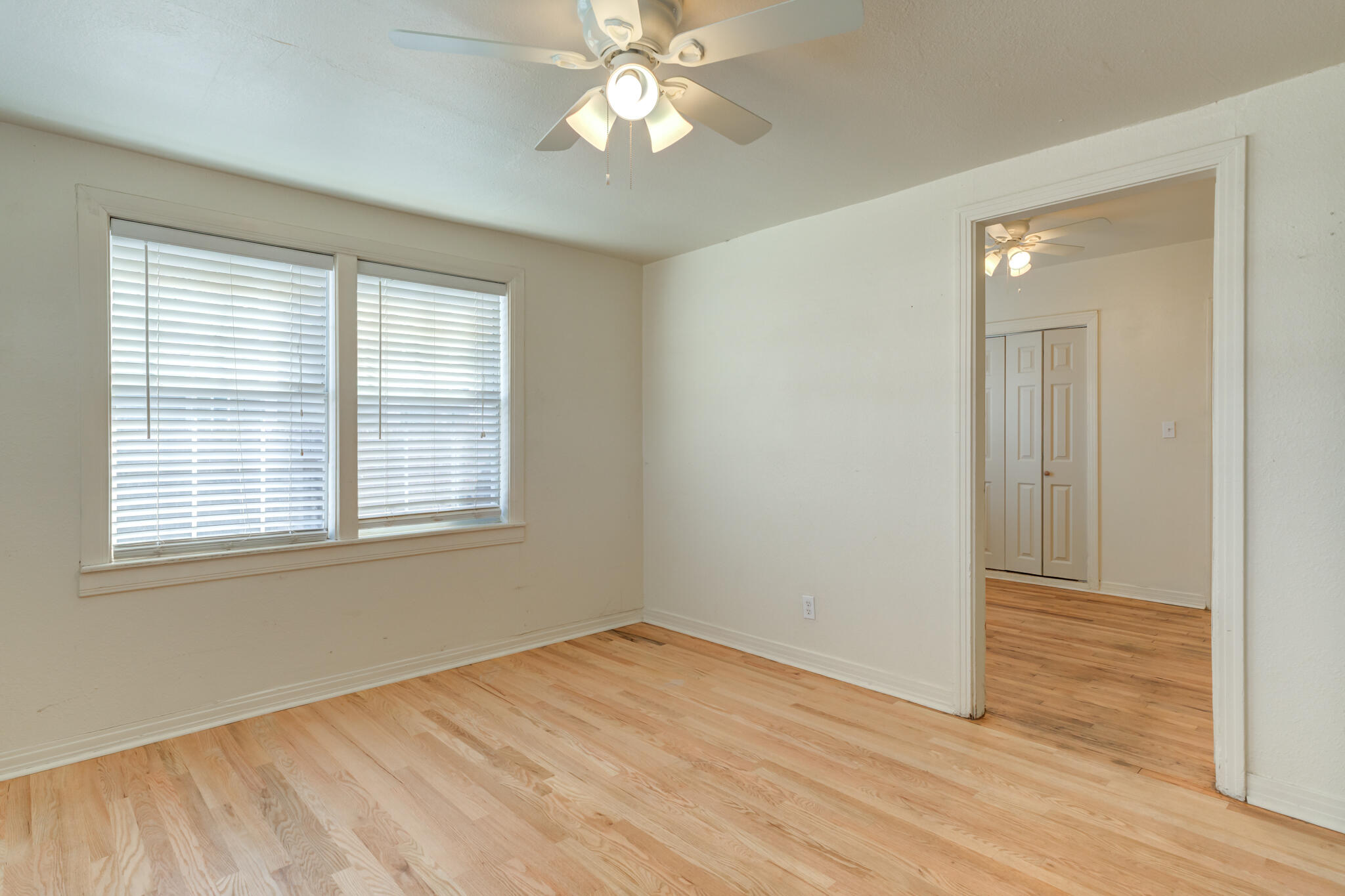 3414 28th Street Lubbock, TX 79410 - Photo 27 of 36 DSC04282_3_4