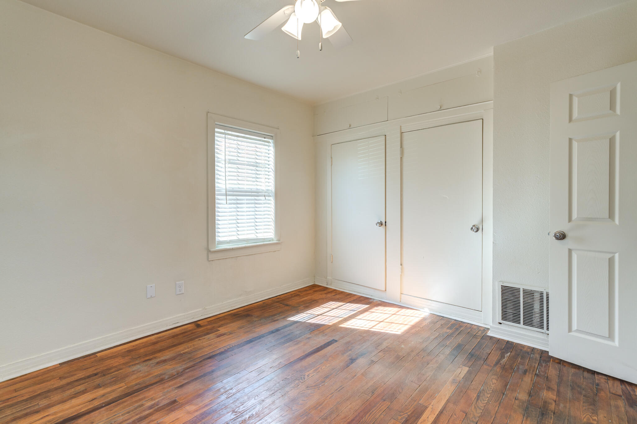 3414 28th Street Lubbock, TX 79410 - Photo 33 of 36 DSC04300_1_2