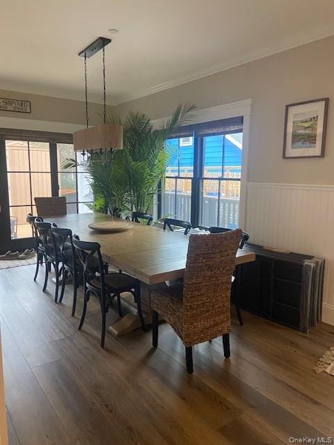 224 Wilmot Road Ocean Beach, NY 11770 - Photo 5 of 17 a dining room with furniture window wooden floor