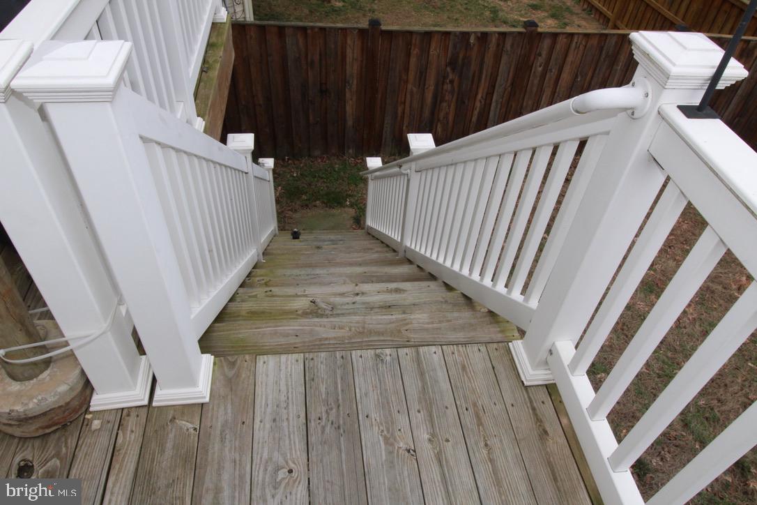9089 Ribbon Falls Loop Bristow, VA 20136 - Photo 14 of 32 Gallery Image 14