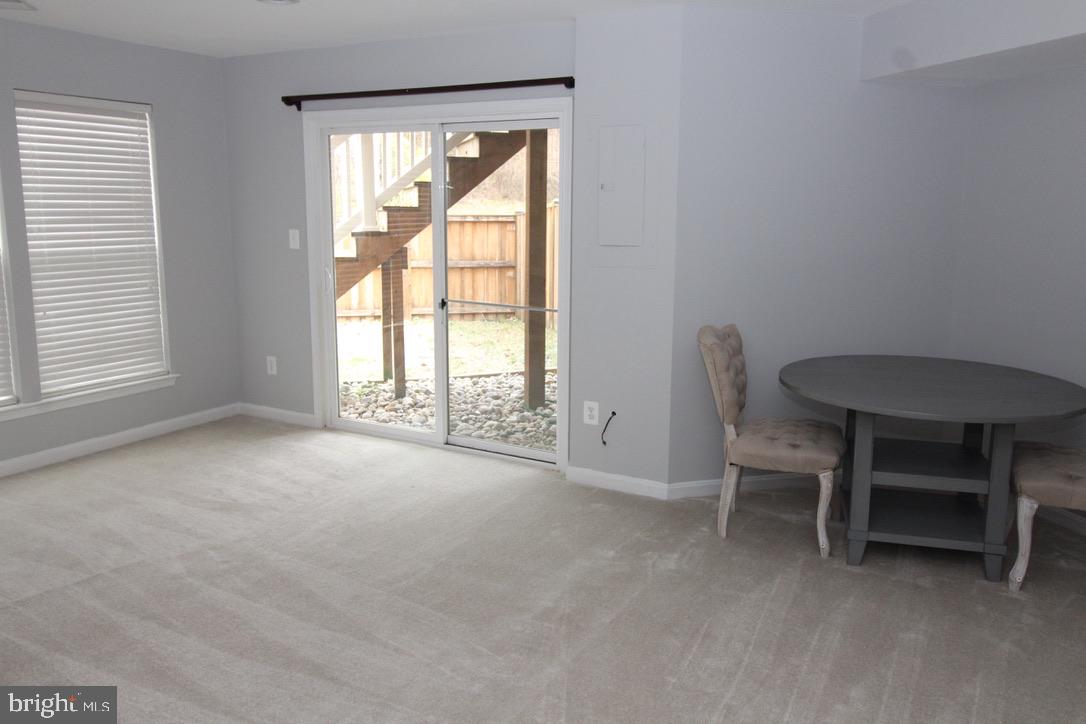 9089 Ribbon Falls Loop Bristow, VA 20136 - Photo 28 of 32 Gallery Image 28
