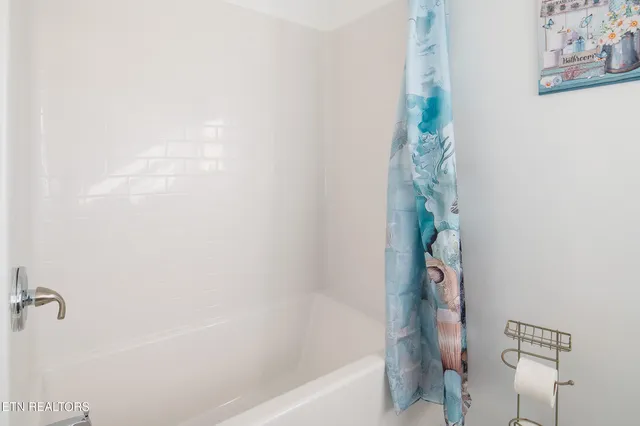 $340,000 | 108 Seminole Drive, Maryville, TN 37804