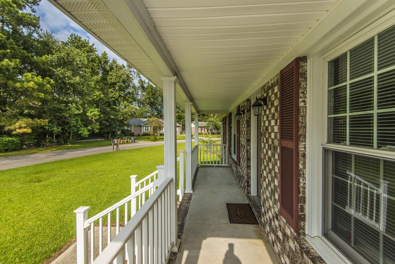 208 Trinity Place Ladson, SC 29456 - Photo 6 of 37 6