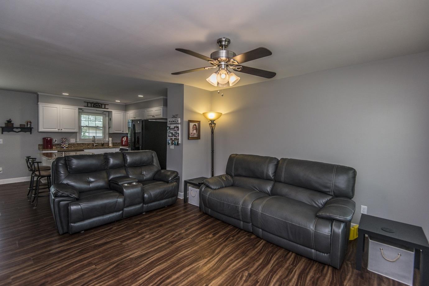 208 Trinity Place Ladson, SC 29456 - Photo 8 of 37 8