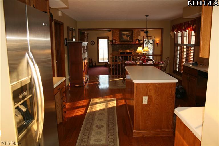 458 Longspur Road Highland Heights, OH 44143 - Photo 8 of 21