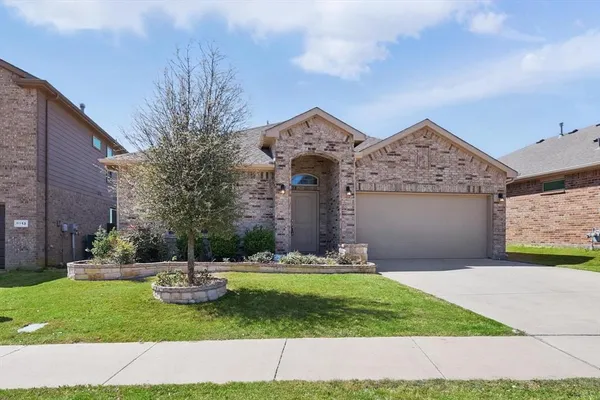$2,400 | 9917 Saltbrush Street, Fort Worth, TX 76177