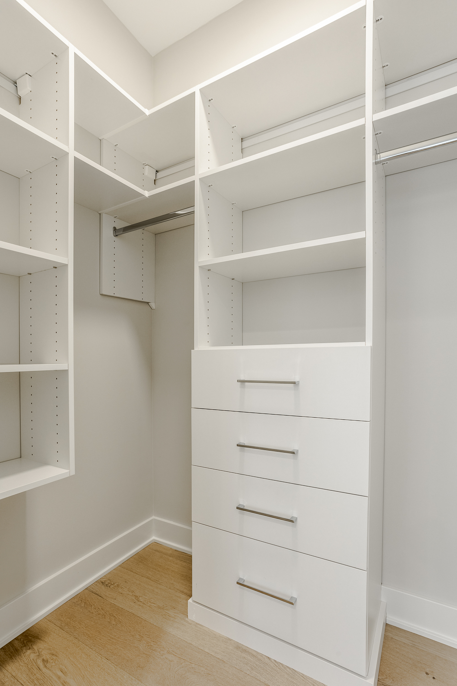 505 South East Street Indianapolis, IN 46225 - Photo 14 of 73