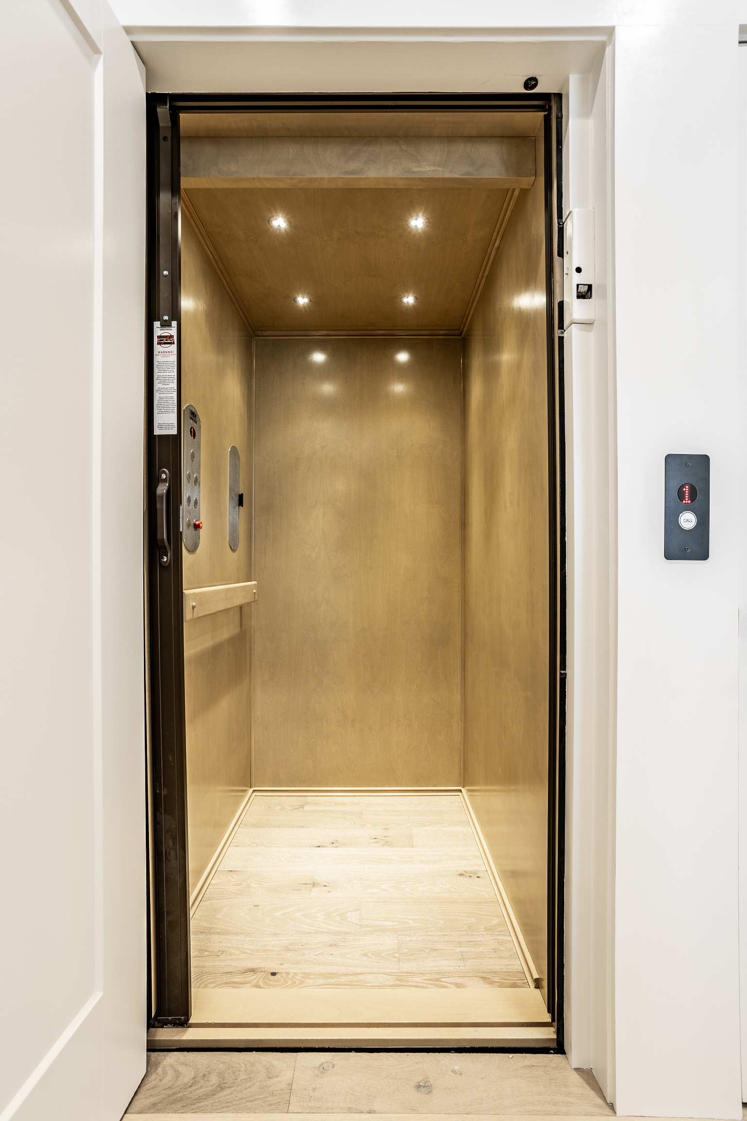 505 South East Street Indianapolis, IN 46225 - Photo 16 of 73