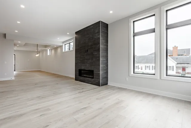 $1,799,900 | 505 South East Street, Indianapolis, IN 46225