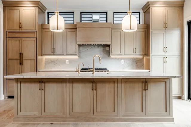 $1,799,900 | 505 South East Street, Indianapolis, IN 46225