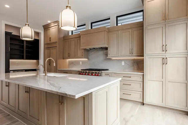 $1,799,900 | 505 South East Street, Indianapolis, IN 46225