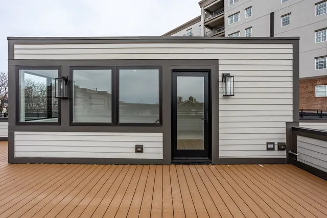 $1,799,900 | 505 South East Street, Indianapolis, IN 46225