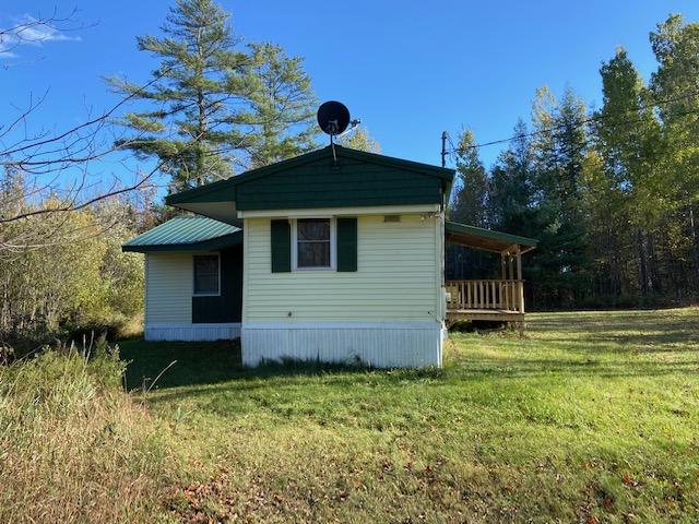 283 Powers Road Pittsfield, ME 04967 - Photo 5 of 9 IMG_2196 (1)