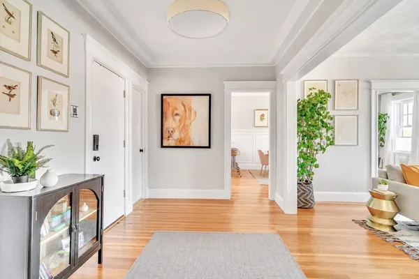 $1,350,000 | 20 John Street, Unit 3, Brookline, MA 02446
