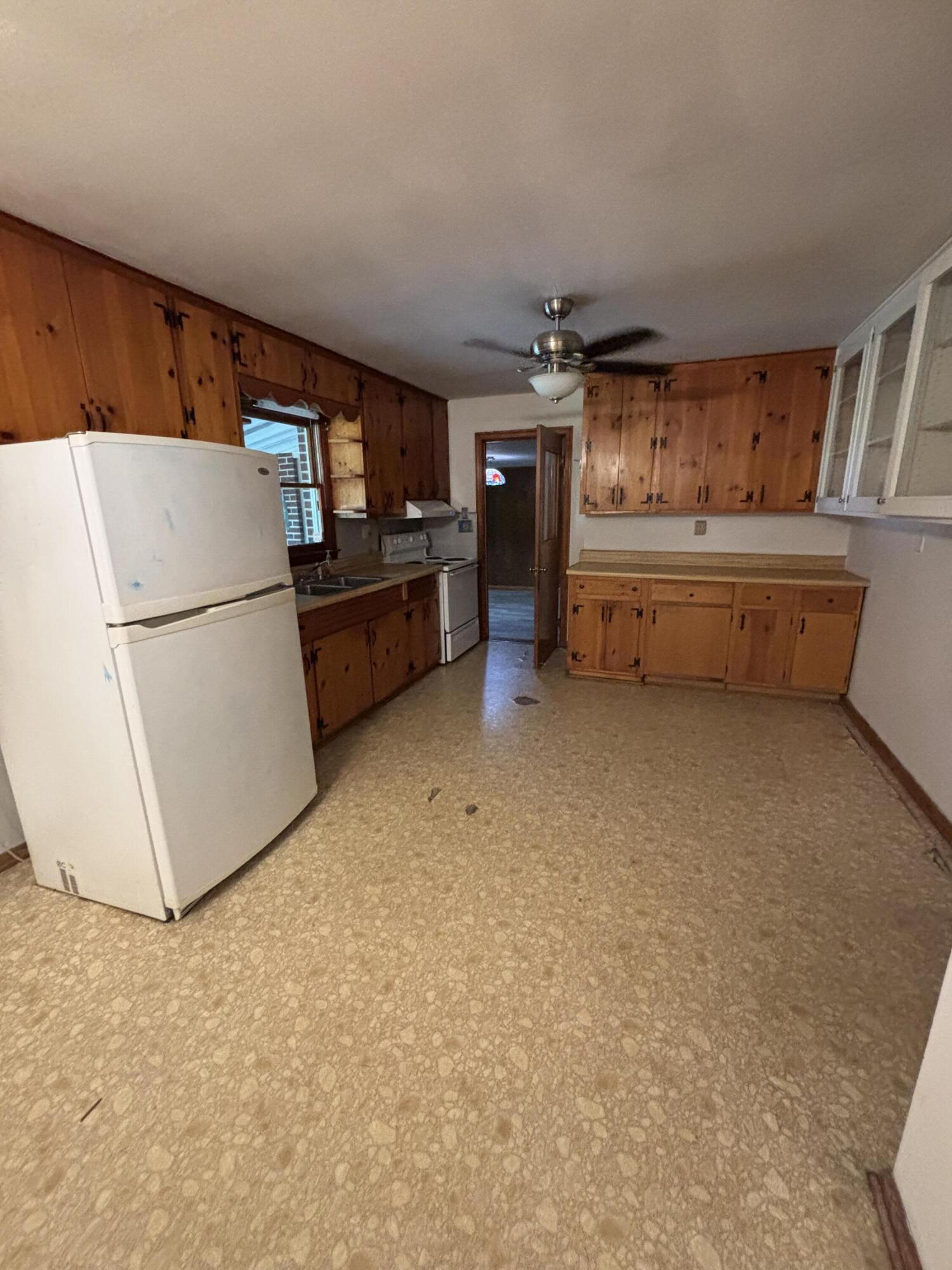 1130 Yeamans Hall Road Hanahan, SC 29410 - Photo 7 of 20 YH 5