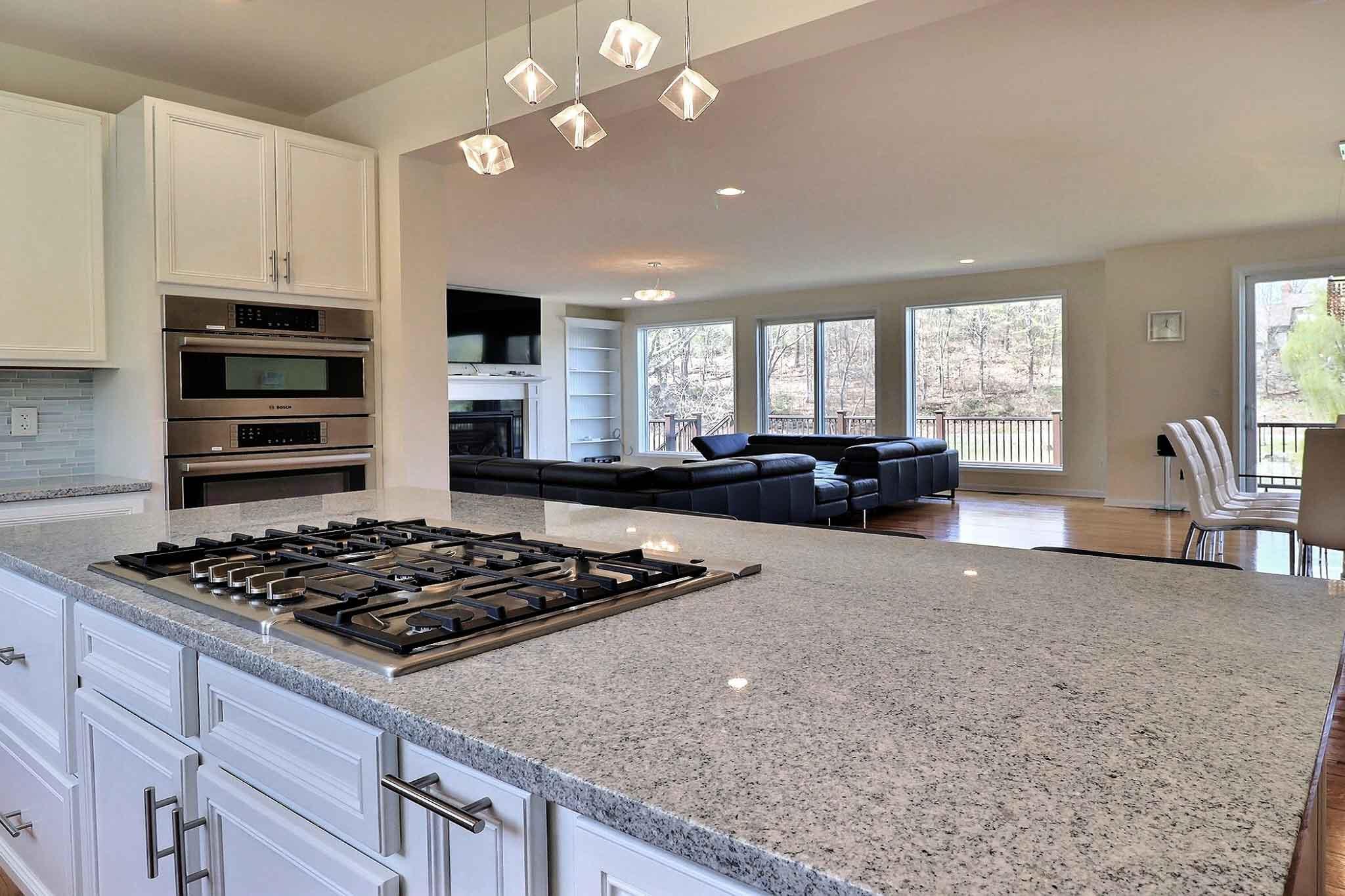 301 Reagan Drive East Stroudsburg, PA 18301 - Photo 23 of 59 Kitchen
