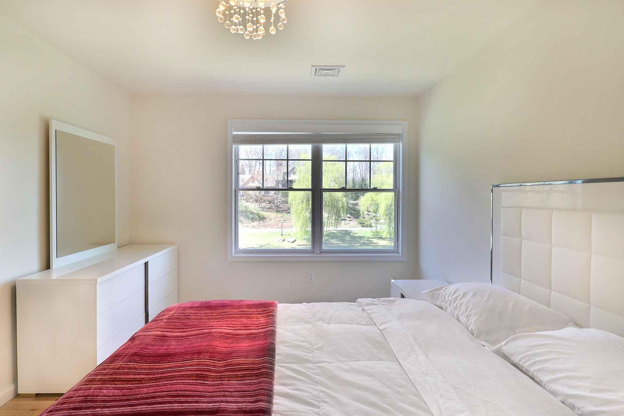 301 Reagan Drive East Stroudsburg, PA 18301 - Photo 39 of 59 Bedroom 4