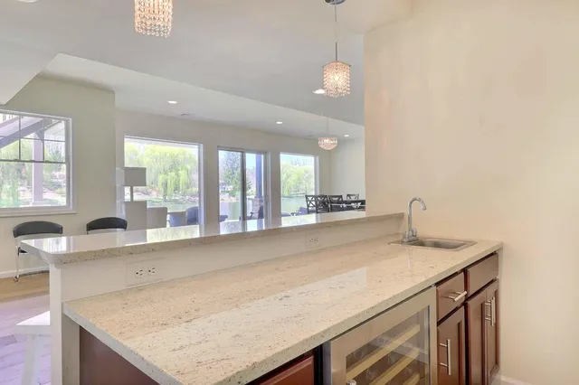 $899,800 | 301 Reagan Drive, East Stroudsburg, PA 18301