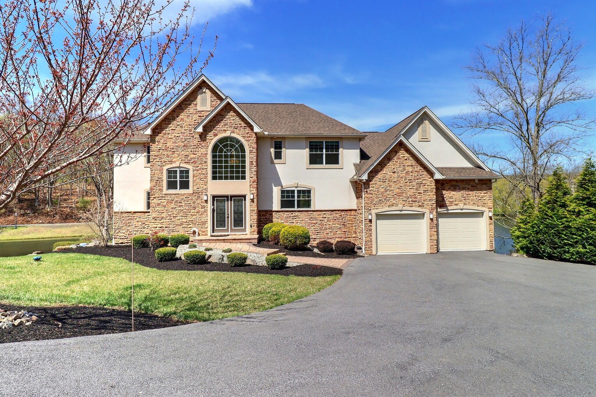 301 Reagan Drive East Stroudsburg, PA 18301 - Photo 57 of 59 Front Of Home
