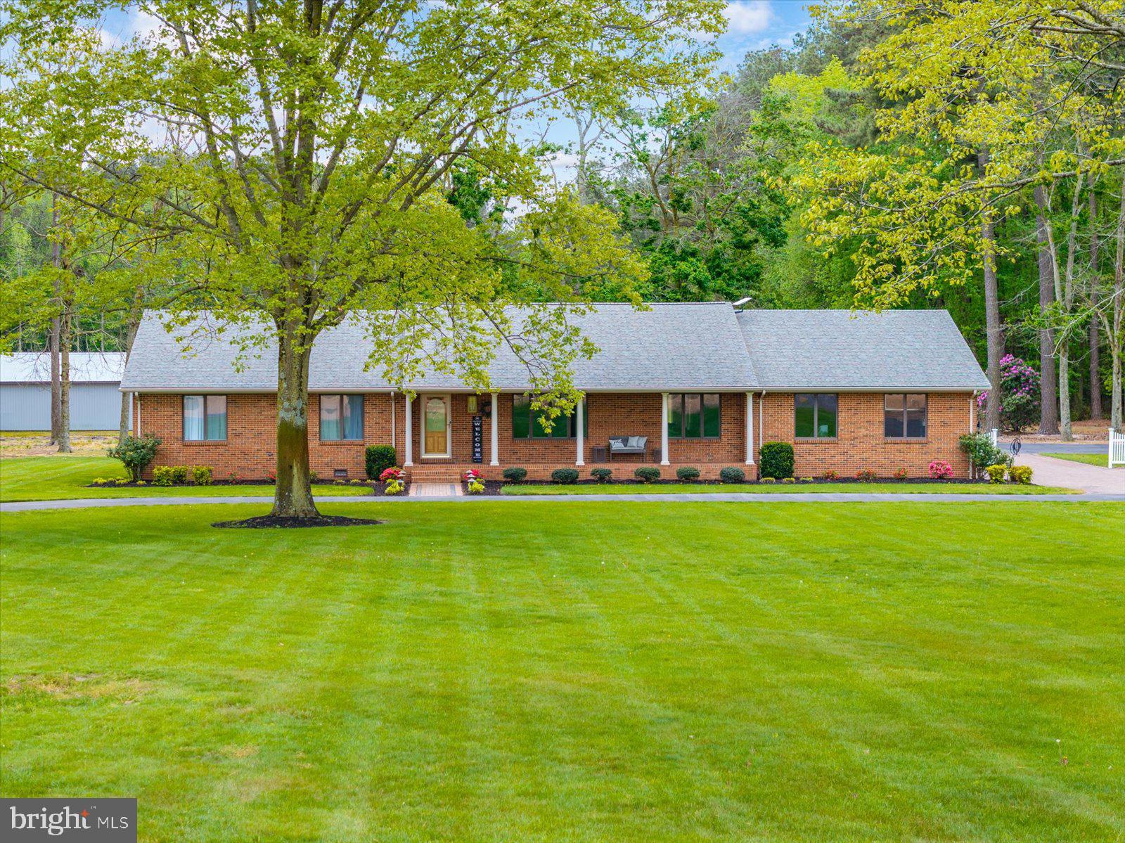 33915 Shockley Road Parsonsburg, MD 21849 - Photo 4 of 125 Charming brick home on lush grounds.