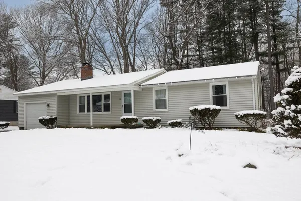 $563,000 | 36 Milbern Avenue, Hampton, NH 03842