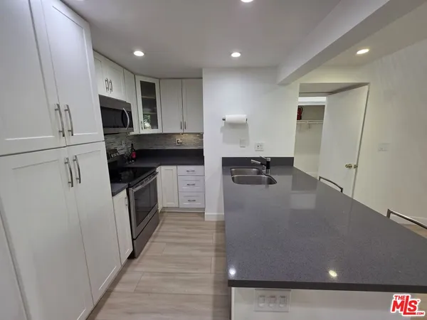 $3,400 | 1440 Veteran Avenue, Unit 539, Los Angeles, CA 90024