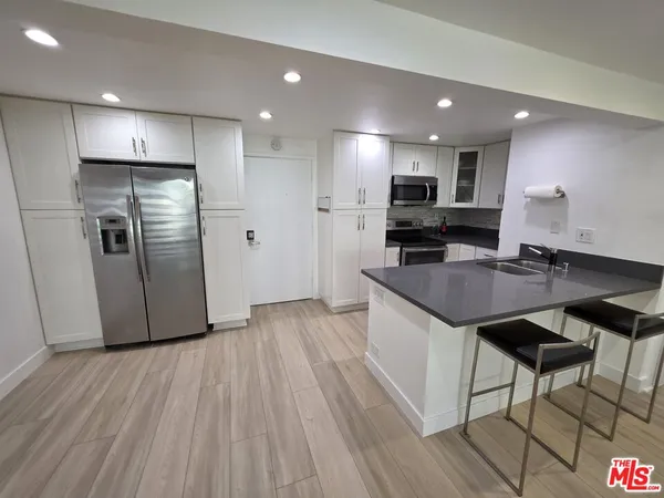 $3,400 | 1440 Veteran Avenue, Unit 539, Los Angeles, CA 90024