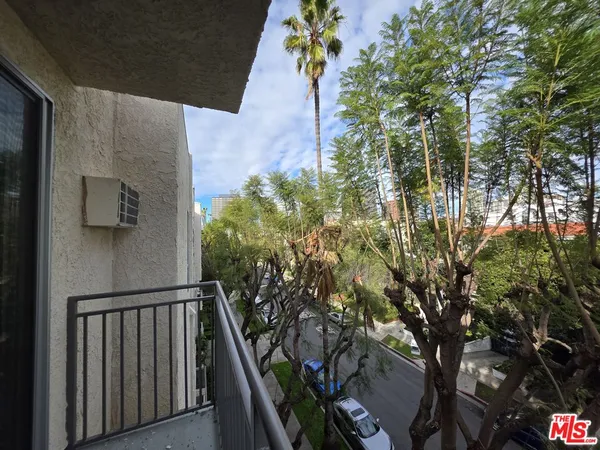 $3,400 | 1440 Veteran Avenue, Unit 539, Los Angeles, CA 90024