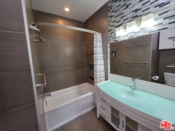 $3,400 | 1440 Veteran Avenue, Unit 539, Los Angeles, CA 90024