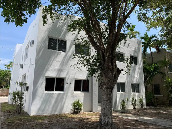 $2,050 | 2161 Southwest 14th Terrace, Unit 2, Miami, FL 33145