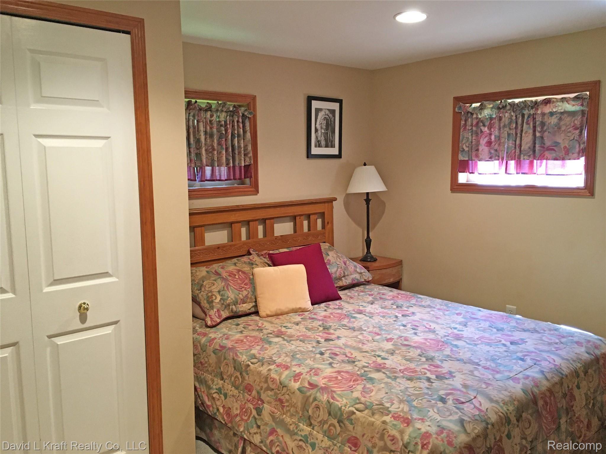 5841PtAustinBed1.jpg