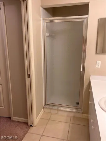 a view of bathroom with shower