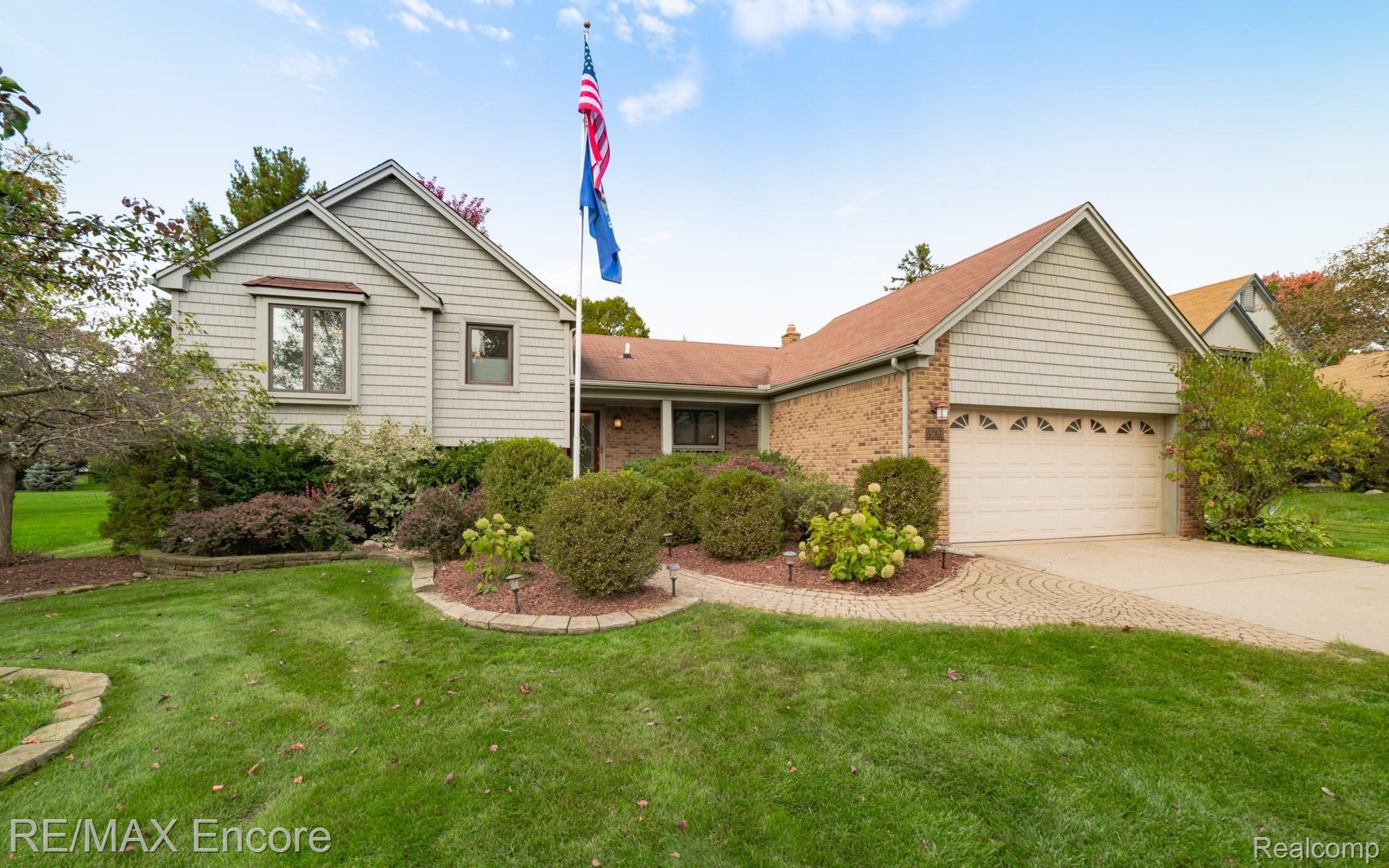2036 Cumberland Road Rochester, MI 48307 - Photo 1 of 57 2036 Cumberland Rd-3.jpg