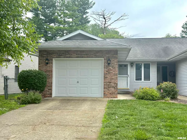 $159,900 | 5248 Carlton Drive, Springfield, IL 62703