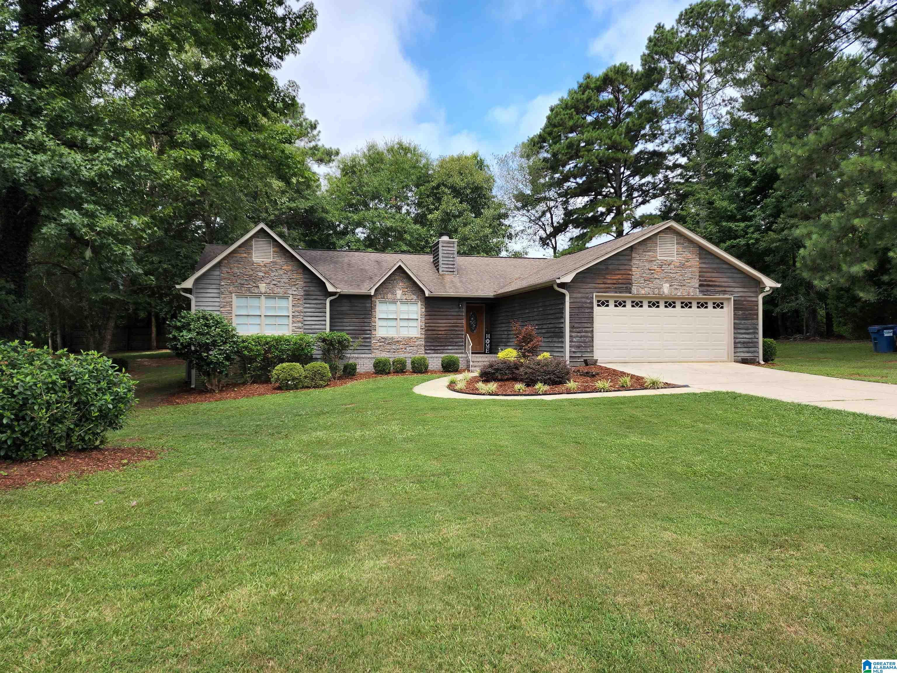156 Liberty Ridge Road Chelsea, AL 35043 - Photo 1 of 17
