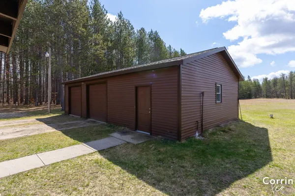 $305,000 | 7806 West 13 Mile Road, Bitely, MI 49309