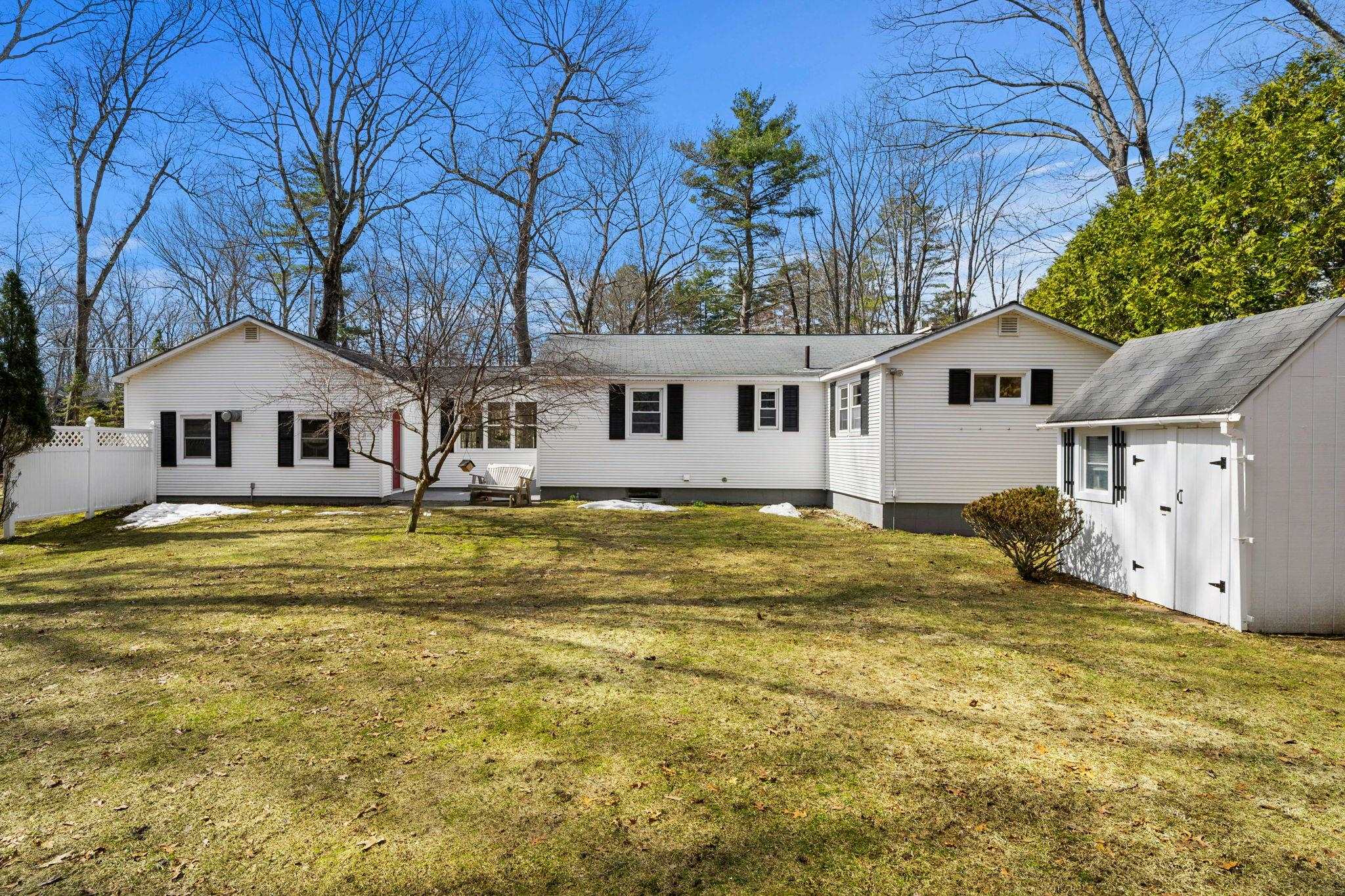 53 Seaverns Bridge Road Amherst, NH 03031 - Photo 30 of 43