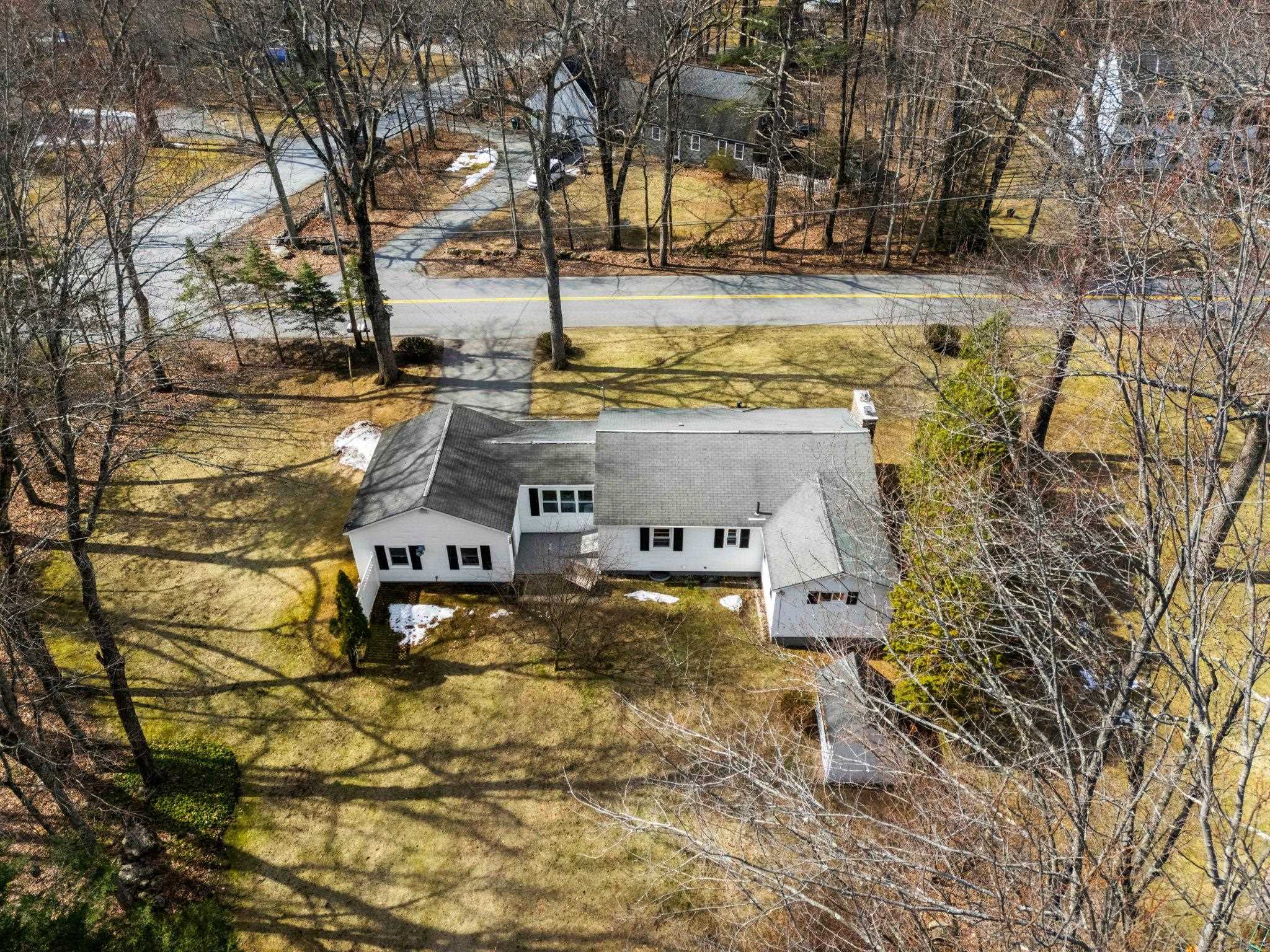 53 Seaverns Bridge Road Amherst, NH 03031 - Photo 35 of 43