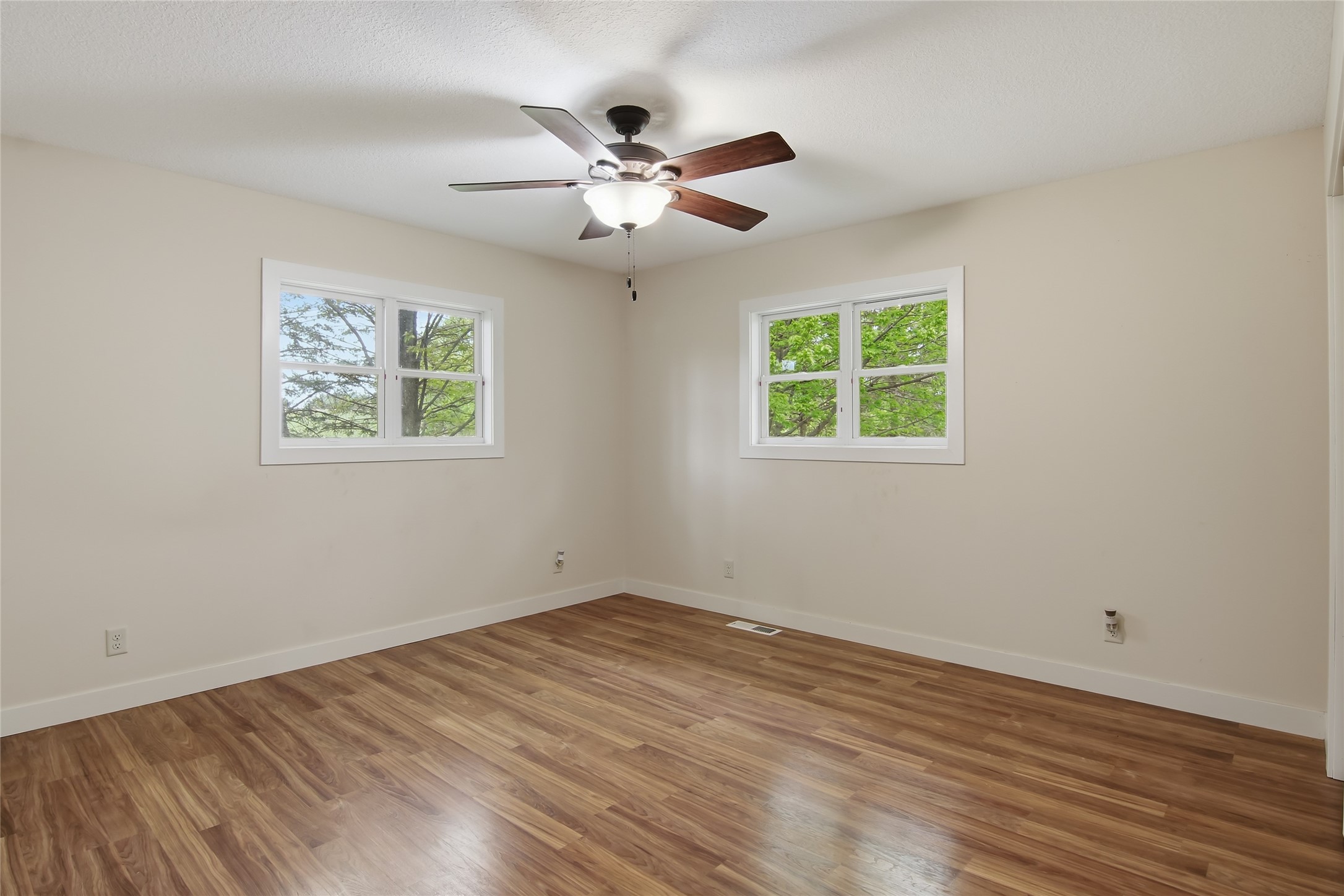 1237 County Road North Roberts, WI 54023 - Photo 19 of 36