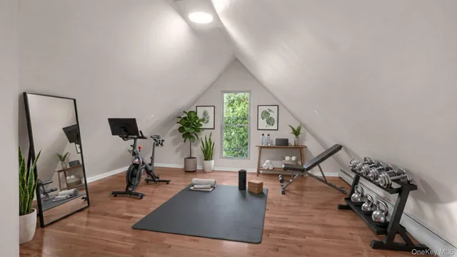 $829,000 | 1513 Rosedale Avenue | Stratton Park