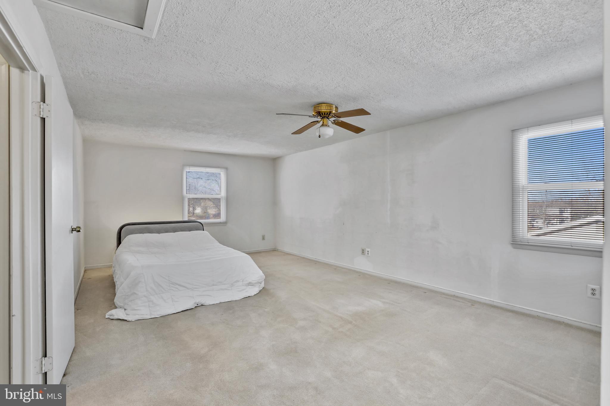 4517 Lees Corner Road Chantilly, VA 20151 - Photo 16 of 27 Primary Bedroom