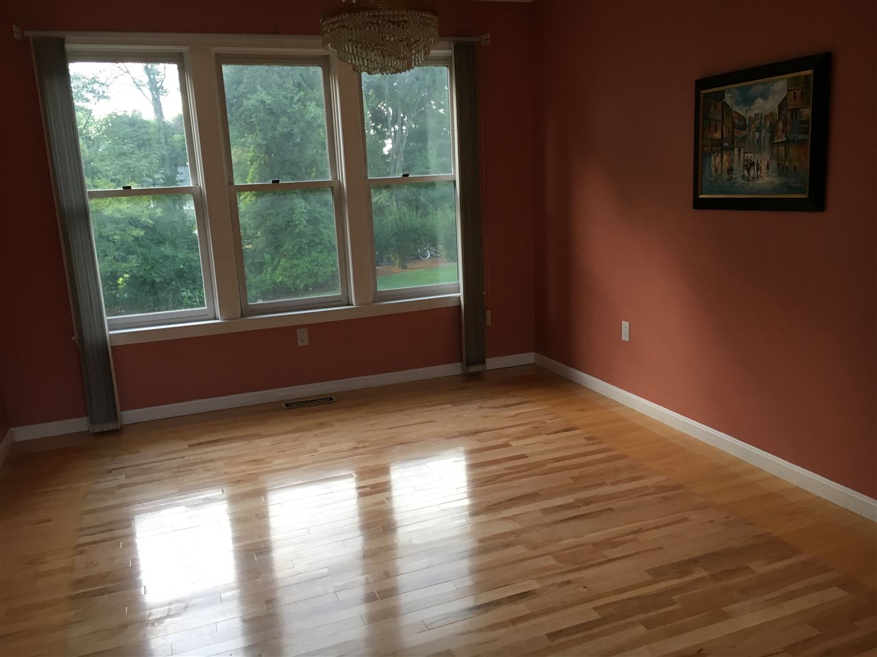 7 Mid. Dunstable Road Nashua, NH 03062 - Photo 12 of 25