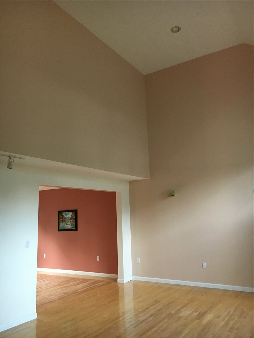 7 Mid. Dunstable Road Nashua, NH 03062 - Photo 6 of 25