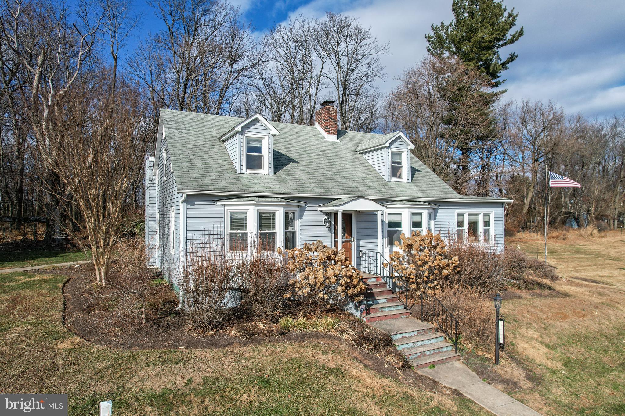16617 Frederick Road Mount Airy, MD 21771 - Photo 2 of 68 Front of home