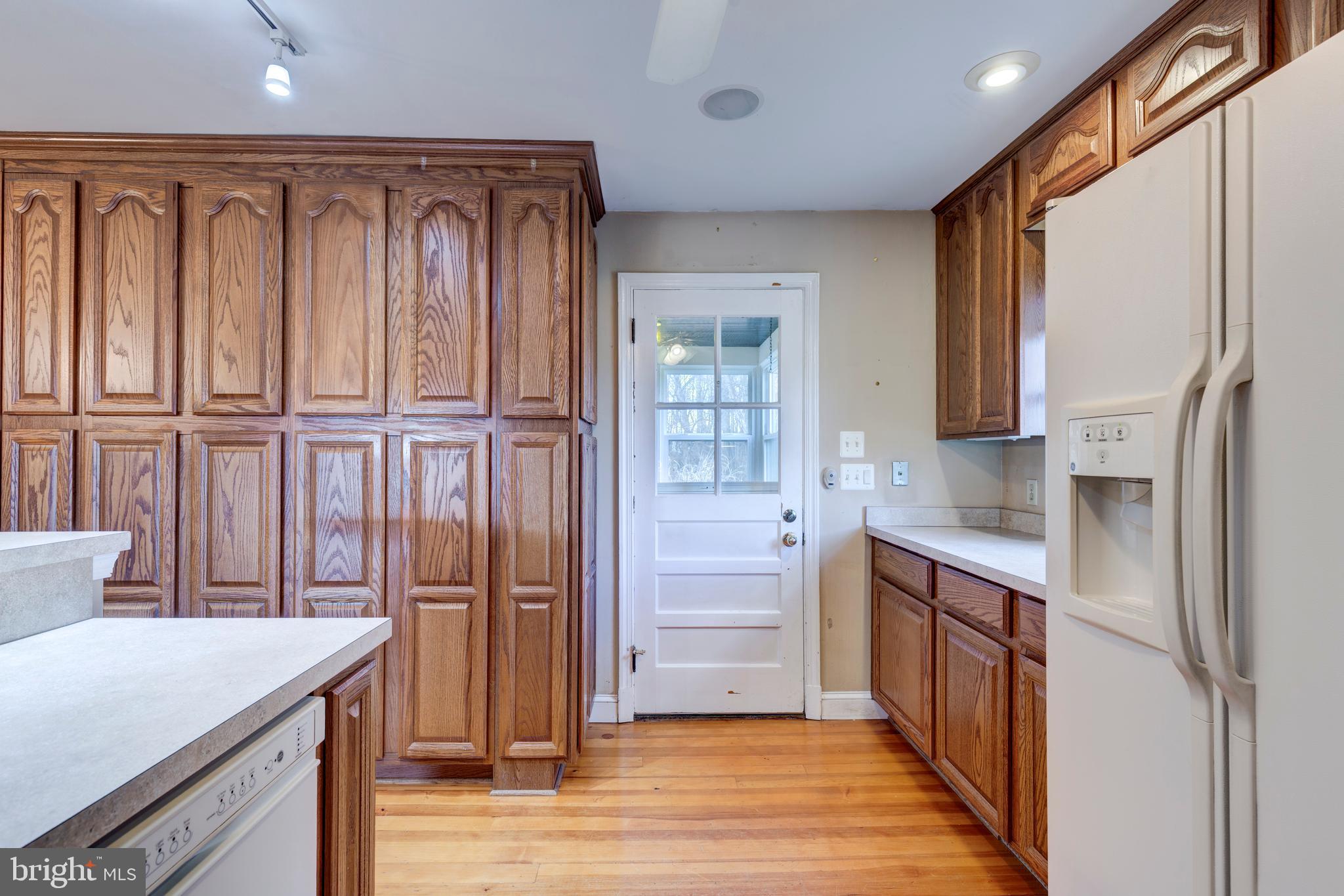 16617 Frederick Road Mount Airy, MD 21771 - Photo 23 of 68 Kitchen at rear door