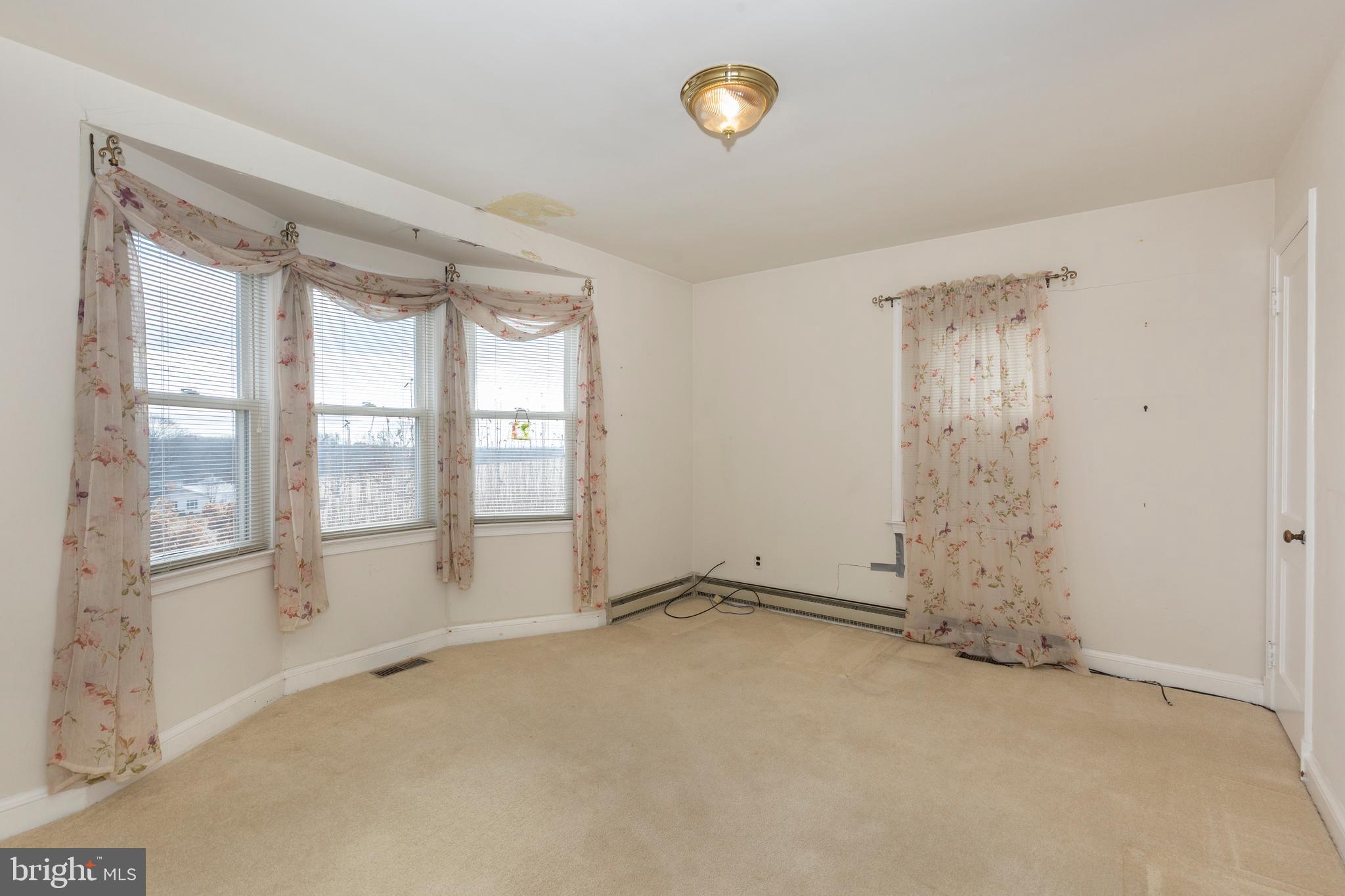 16617 Frederick Road Mount Airy, MD 21771 - Photo 26 of 68 Office