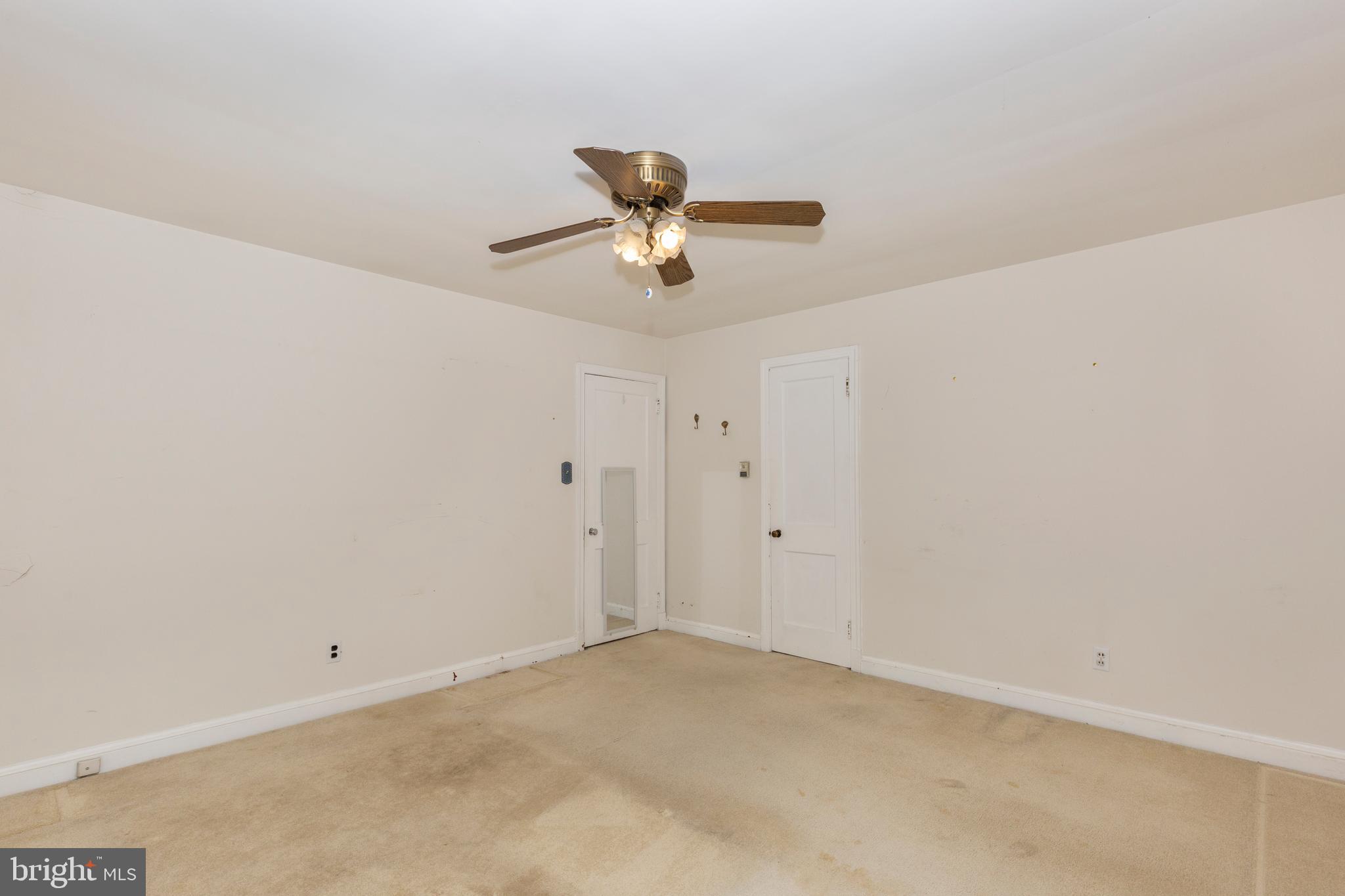 16617 Frederick Road Mount Airy, MD 21771 - Photo 30 of 68 First floor bedroom