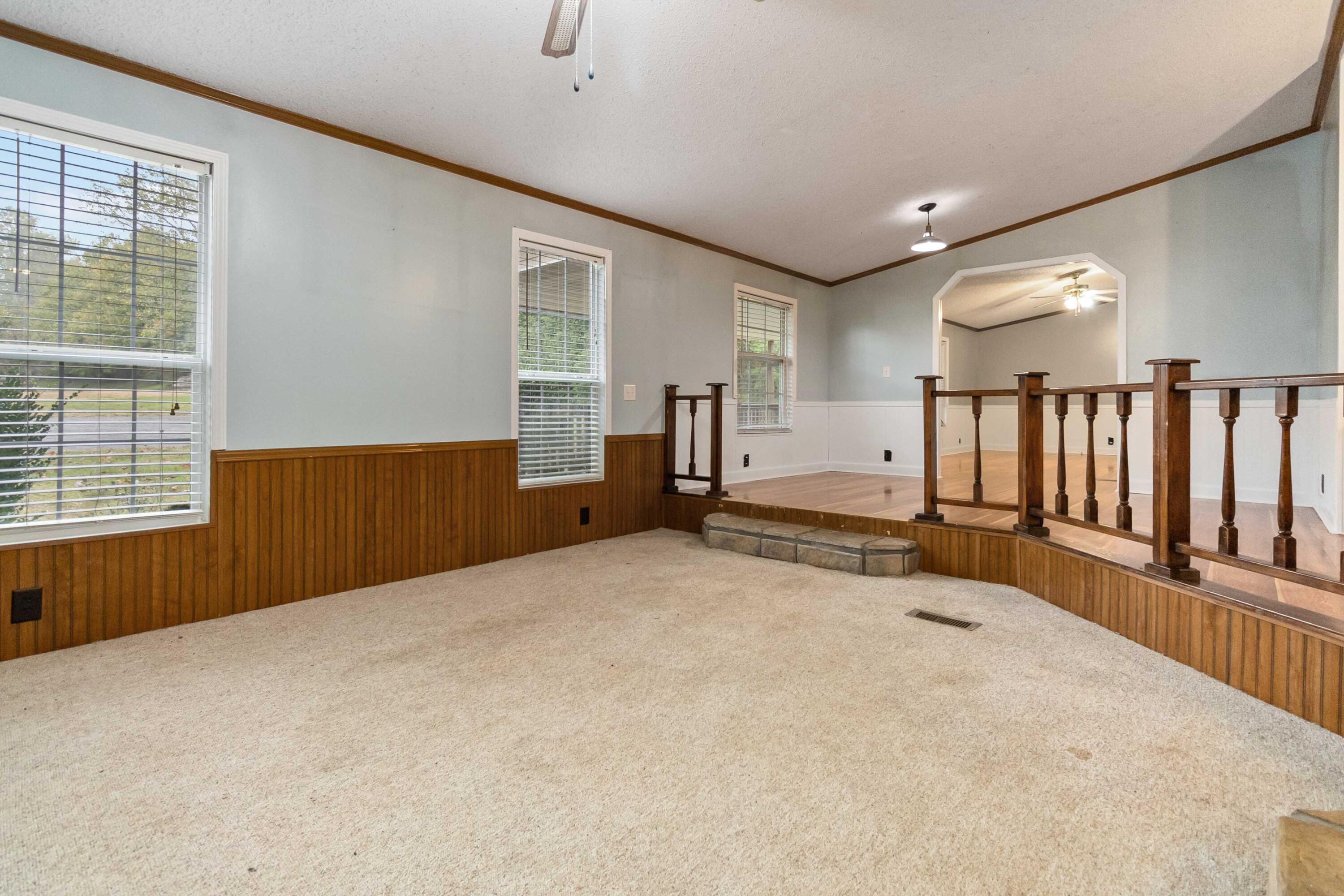 959 Sallys Branch Road East London, KY 40741 - Photo 12 of 44 011