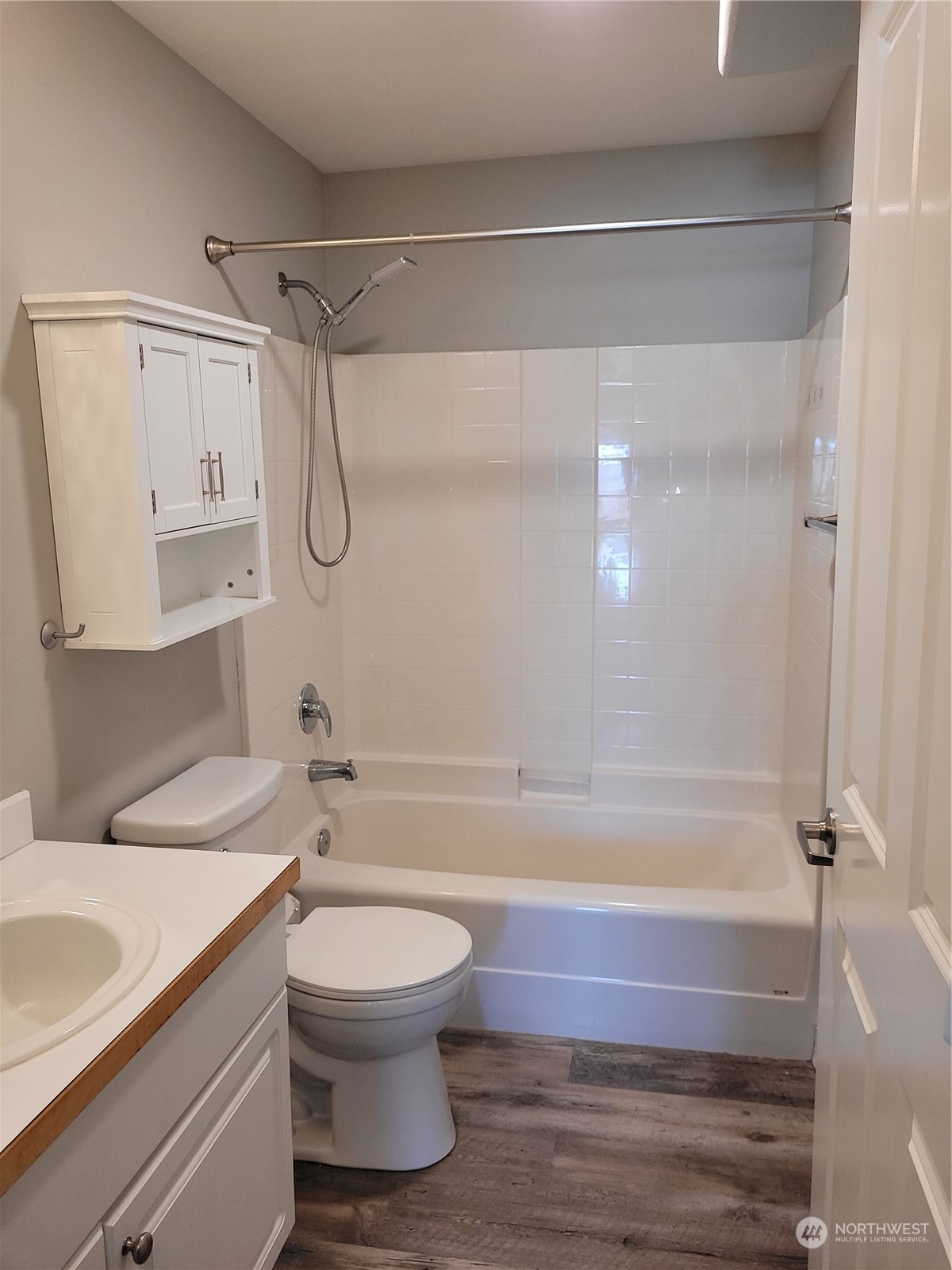 2522 Rucker Avenue, Unit 308 Everett, WA 98201 - Photo 5 of 19